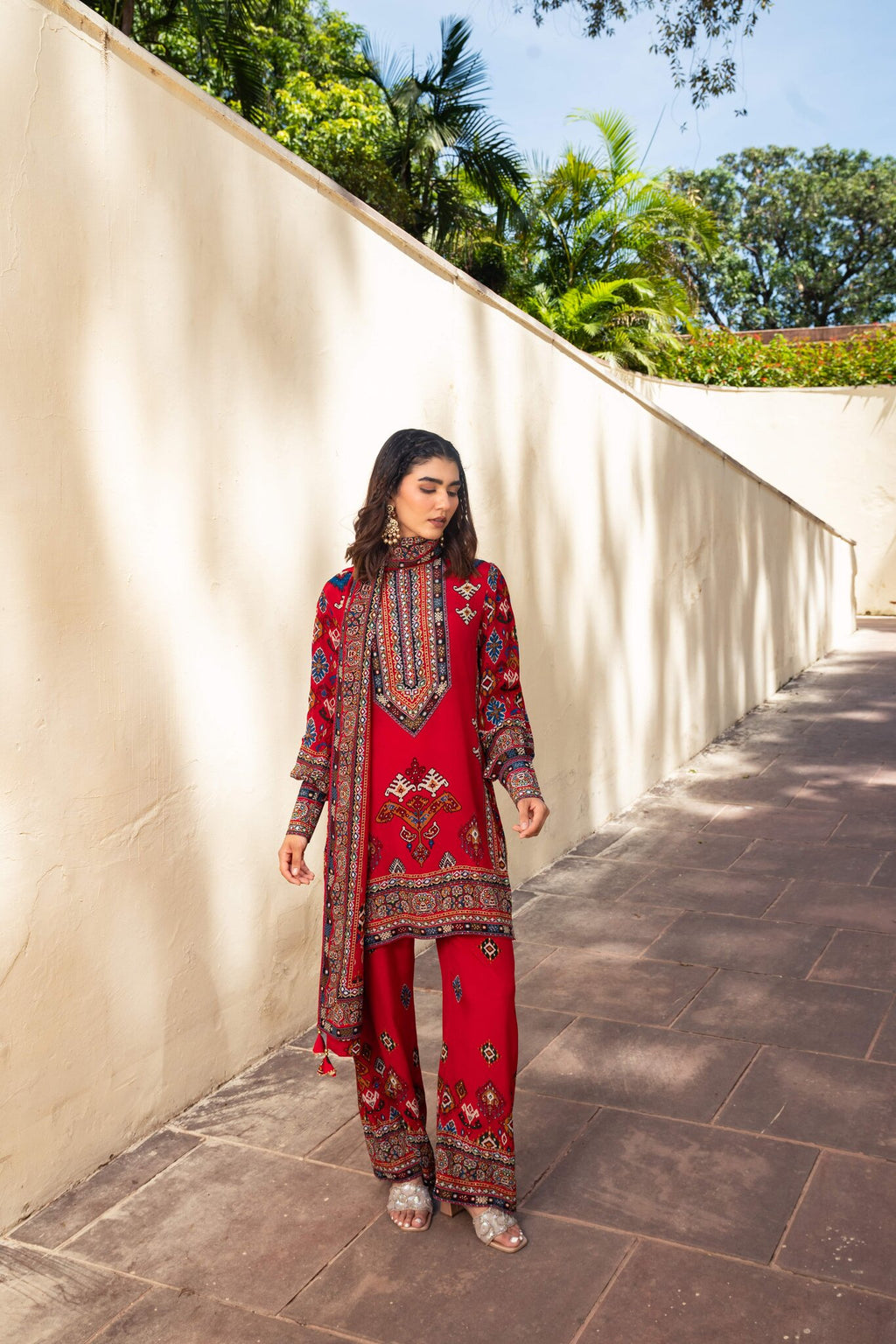 Saanjh Red Short Kurta with Pants