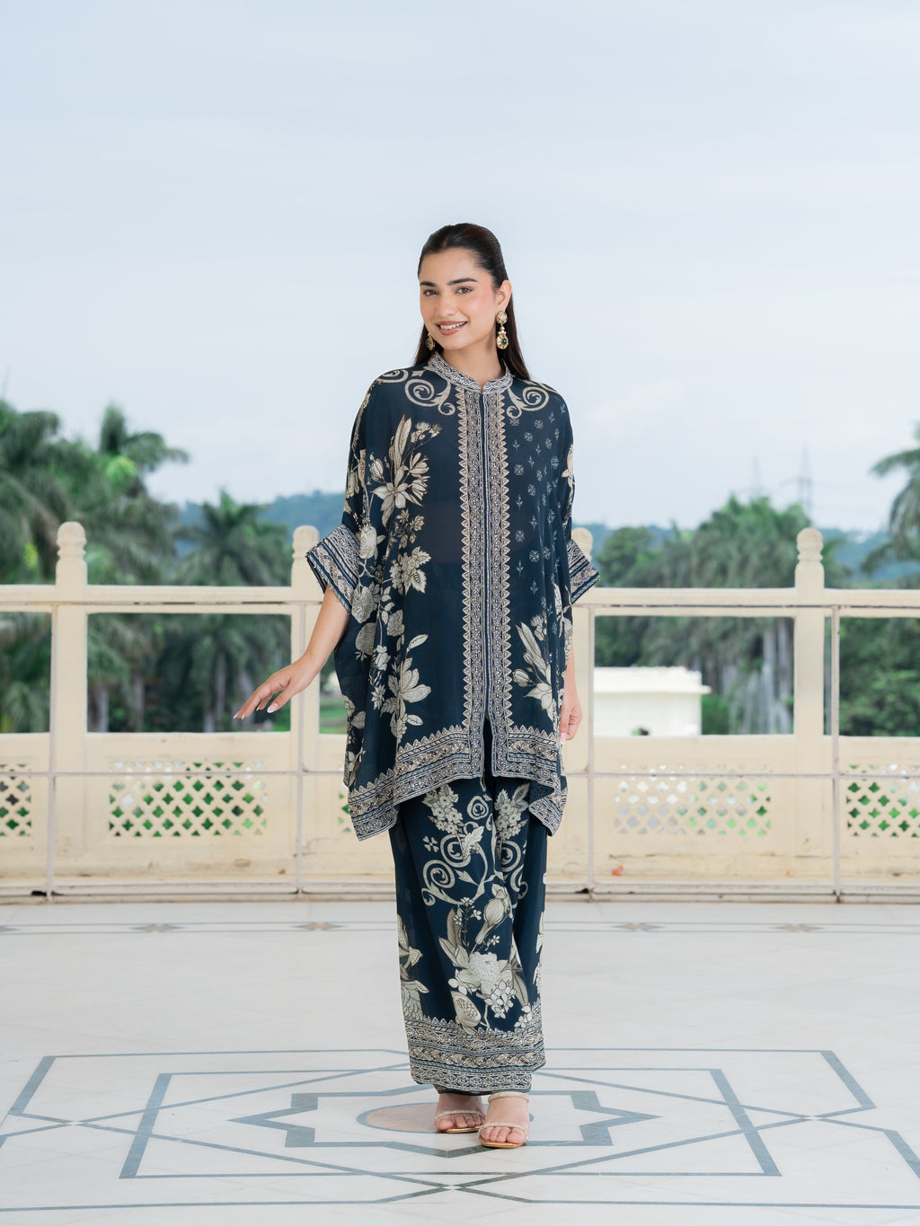 Gulnaar Black Kaftan Set