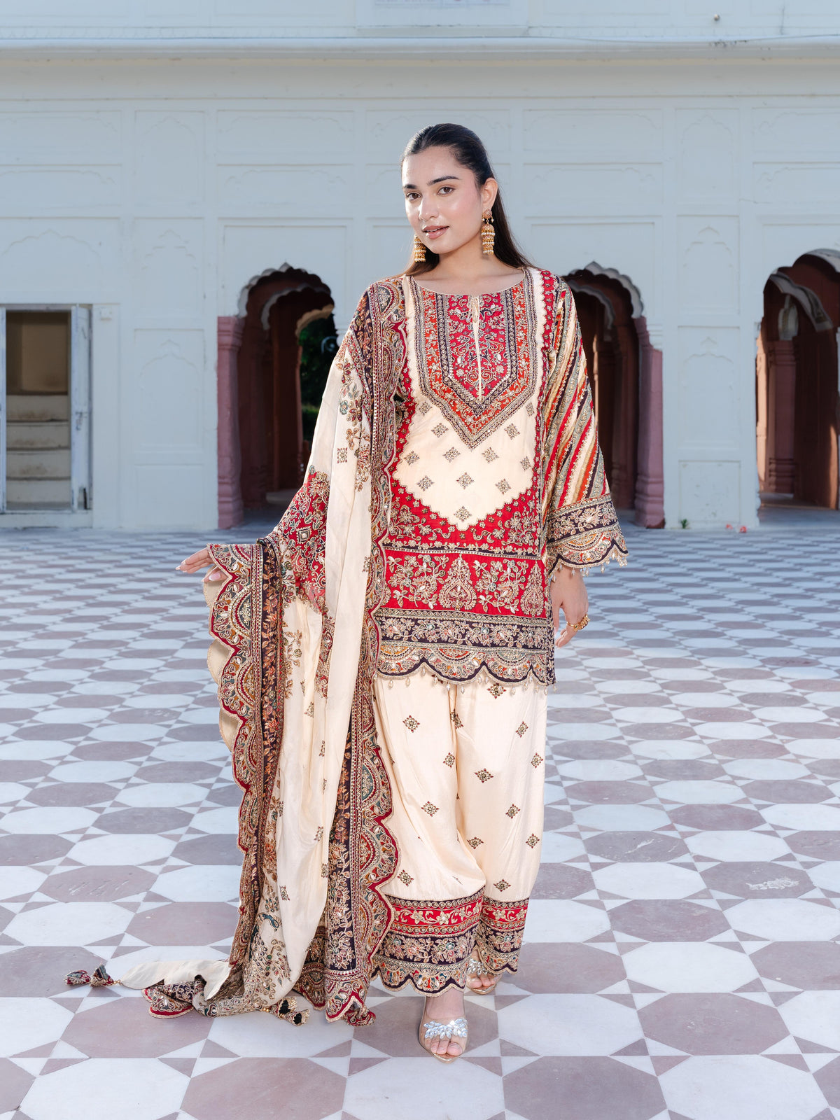 Noor Off-White Kurta with Farshi Salwar