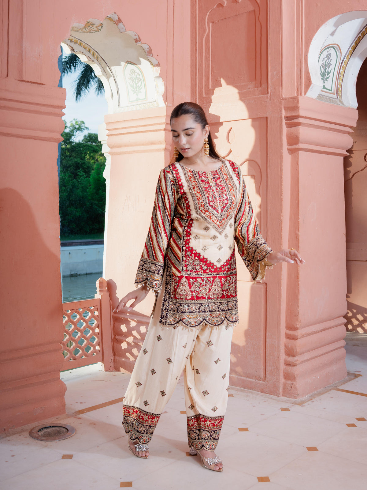Noor Off-White Kurta with Farshi Salwar