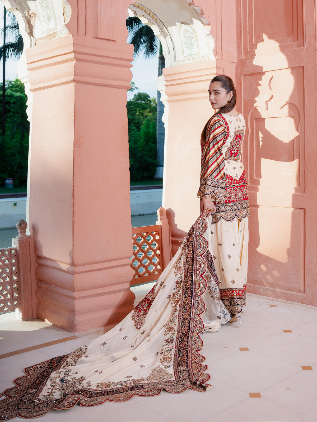 Noor Off-White Kurta with Farshi Salwar